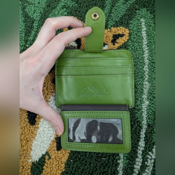 Patricia Nash Cassis Vintage Foliage ID Card Wallet - Picture 6 of 7